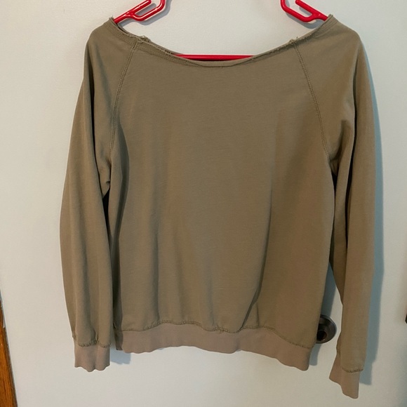 Rolling Stone Pullover - Picture 2 of 5